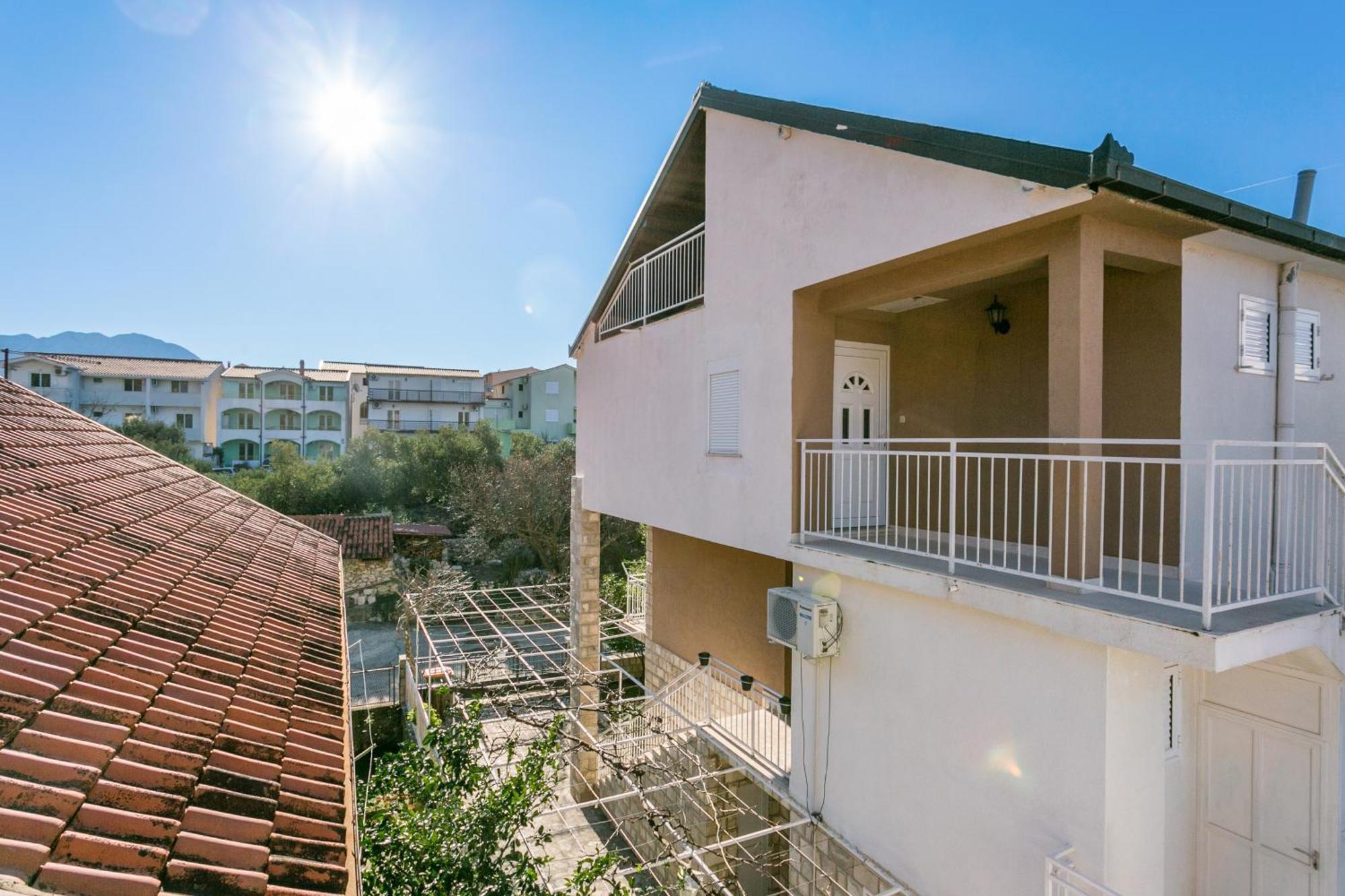 Apartments By The Sea Podaca, Makarska - 2783 Exterior photo